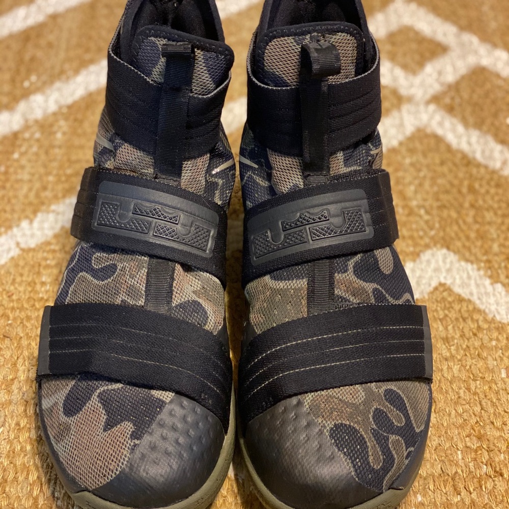 Lebron Soldier 10 Camo